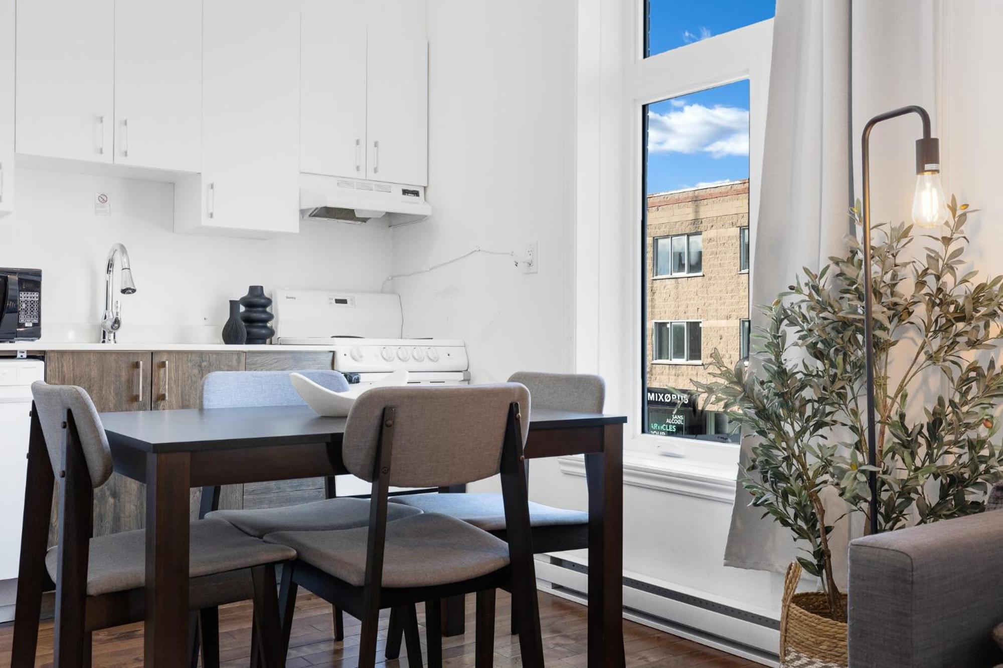 Liv Mtl Mtl Aparthotel Montreal Ngoại thất bức ảnh