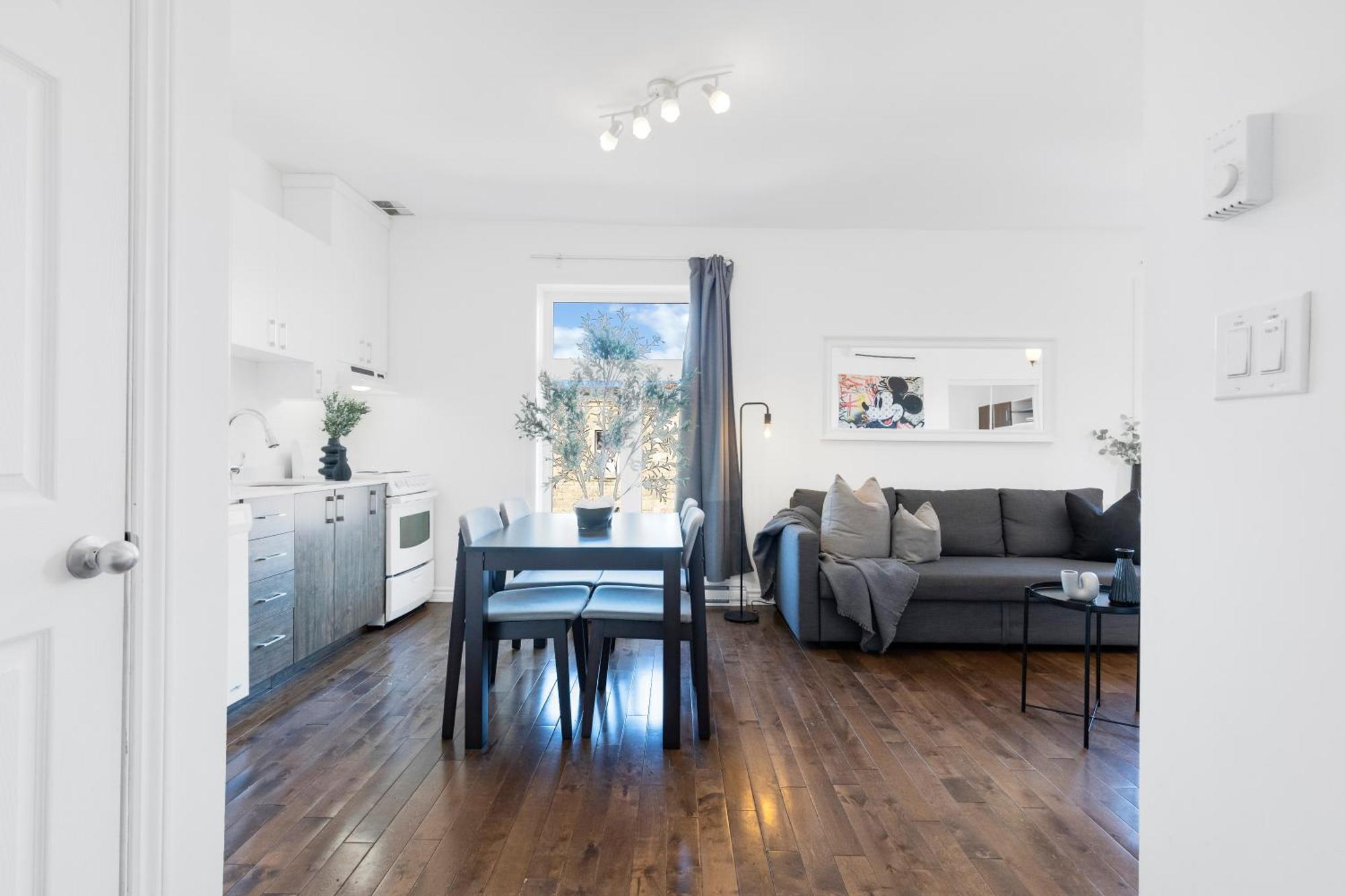 Liv Mtl Mtl Aparthotel Montreal Ngoại thất bức ảnh